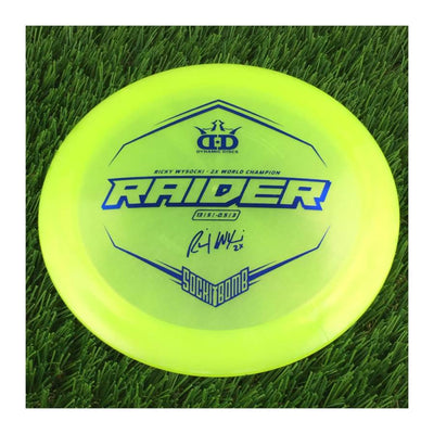 Dynamic Discs Lucid Ice Glimmer Raider with Ricky Wysocki - 2X World Champion - SockiBomb Stamp - 176g - Translucent Yellow