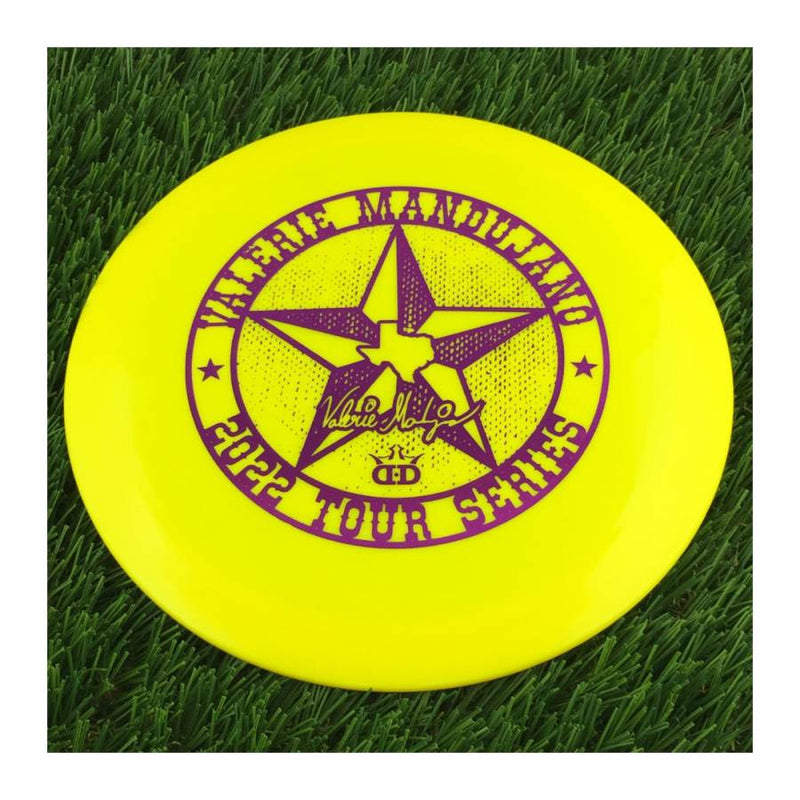Dynamic Discs Fuzion X-Blend Vandal with Valerie Mandujano - 2022 Tour Series - Texas Star Stamp - 173g - Solid Yellow