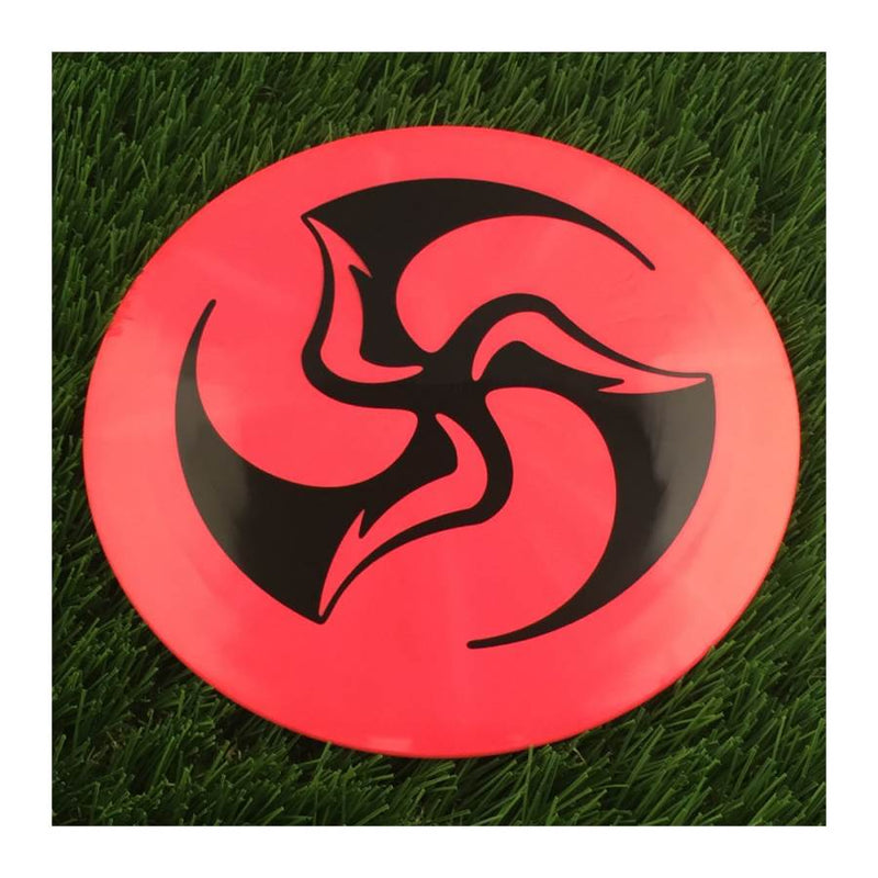 Dynamic Discs Fuzion-X Burst Trespass with DyeMax Huk Lab Trifly Stamp - 175g - Solid Pink