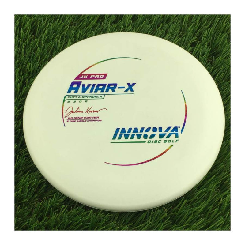 Innova Pro JK Aviar-x with Juliana Korver - 5 Time World Champion Stamp - 175g - Solid White