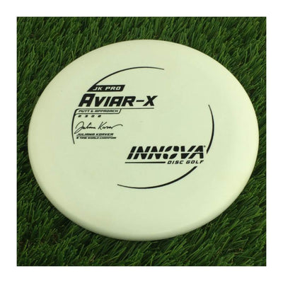 Innova Pro JK Aviar-x with Juliana Korver - 5 Time World Champion Stamp - 160g - Solid White
