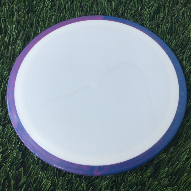 Axiom Neutron Fireball 9|4|0|3.5 with Dyer&