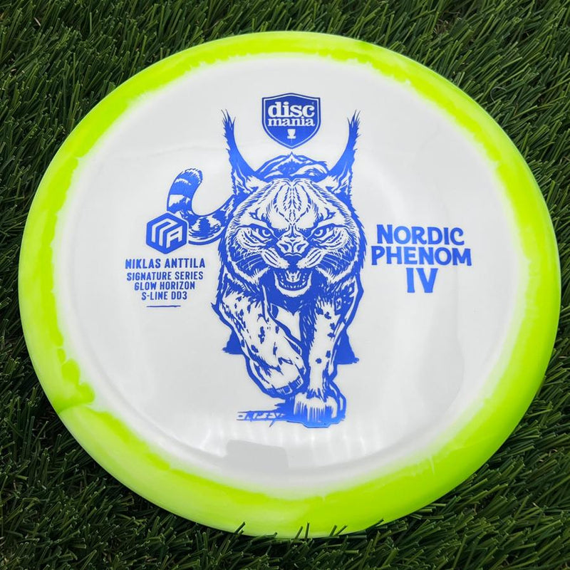 Discmania S-Line Horizon Glow DD3 with Niklas Anttila Signature Series Nordic Phenom 4 Single Foil Stamp- 175.54 Green