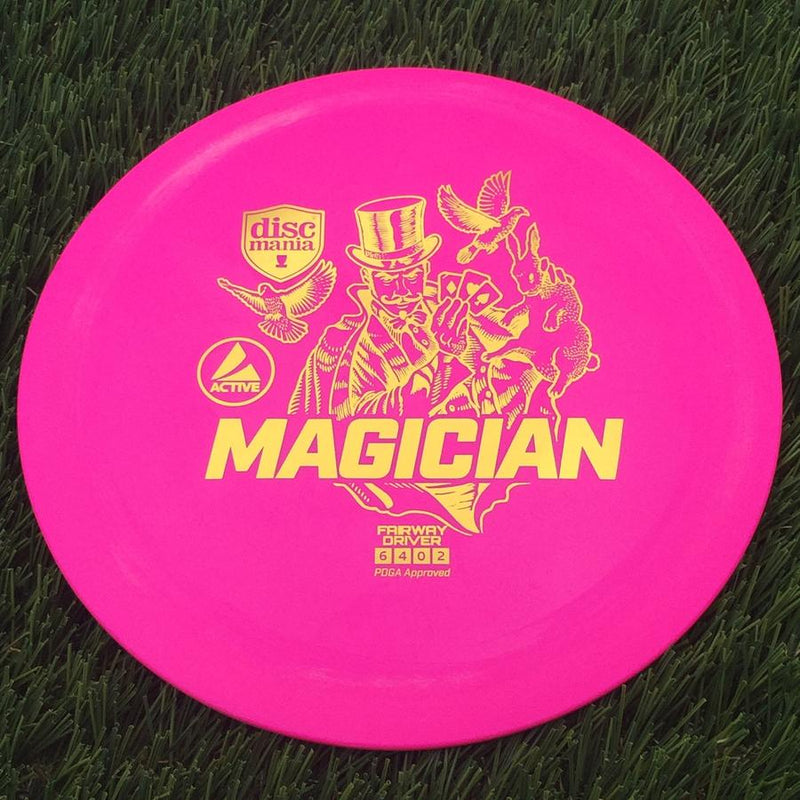 Discmania Active Base Level Magician- 173 Pink