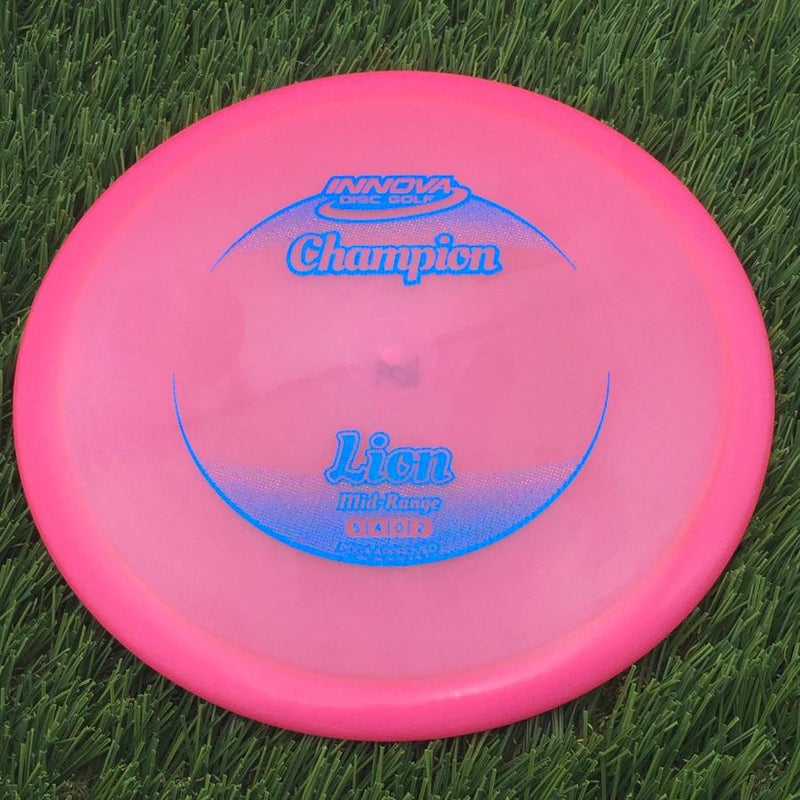 Innova Champion Lion with Circle Fade Stock Stamp- 170.06 Pink