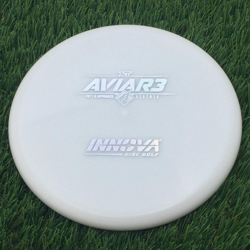 Innova XT Aviar3 with Burst Logo Stock Stamp- 138.17 White