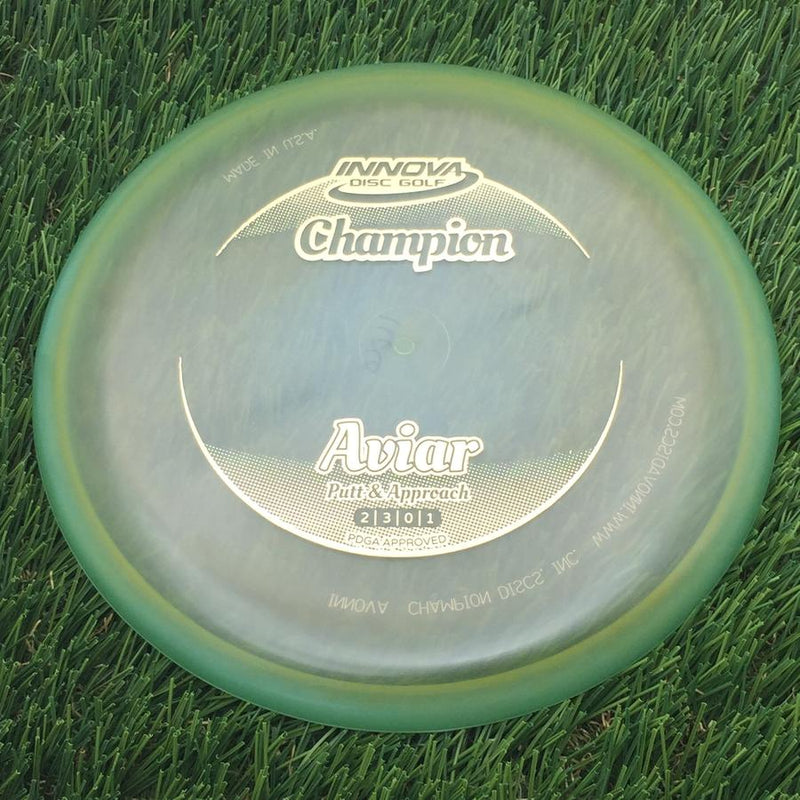 Innova Champion Aviar Putter with Circle Fade Stock Stamp- 166.65 Green