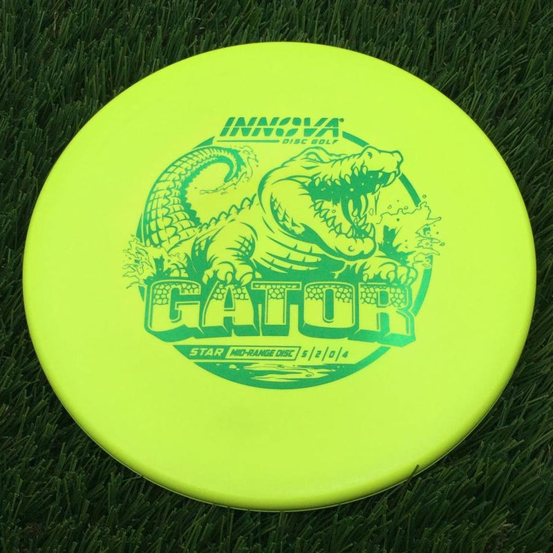 Innova Star Gator with Burst Logo Stock Character Stamp- 175.2 Yellow