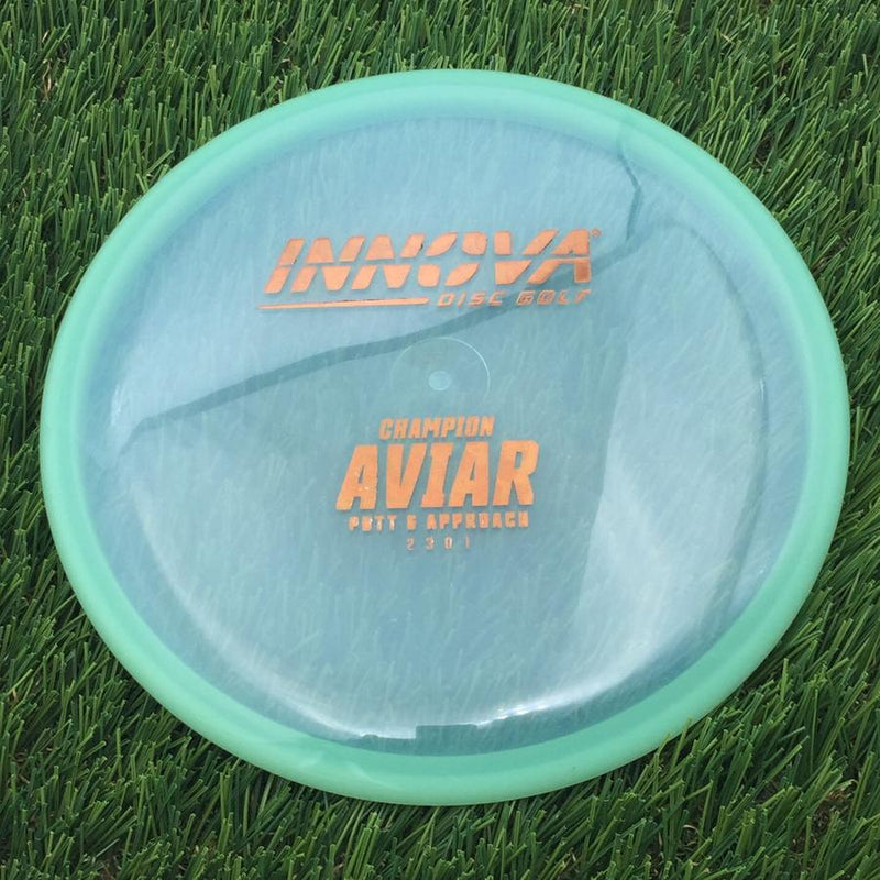 Innova Champion Aviar Putter with Burst Logo Stock Stamp- 170.86 Green
