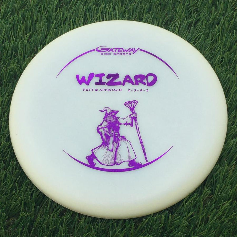 Gateway Diamond Wizard with Walking Wiz Stamp- 176 Cream