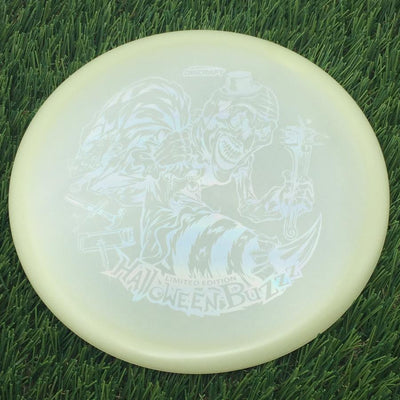 Discraft Mega-Glow Buzzz with 2025 Halloween Single Foil Art by Brian Allen Stamp- 179.24 Glow