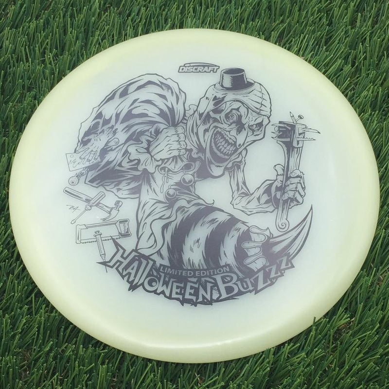Discraft Mega-Glow Buzzz with 2025 Halloween Single Foil Art by Brian Allen Stamp- 179.01 Glow