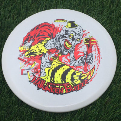 Discraft Seasonal Glow Elite Z Buzzz with 2025 Tri-Foil Hot Stamp Halloween Art by Brian Allen Stamp- 179.89 White