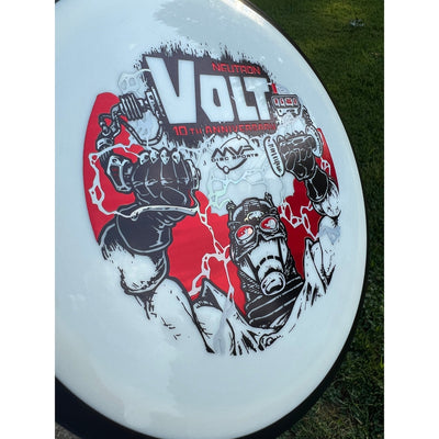 Auction! - MVP Neutron Volt with 10 Year Anniversary Special Edition - Art by Skulboy Stamp - 174g - Solid White