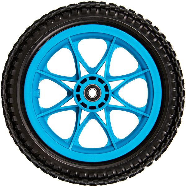 Dynamic Discs Zuca blue all-terrain wheel with a black tubeless foam tire and sturdy spokes.
