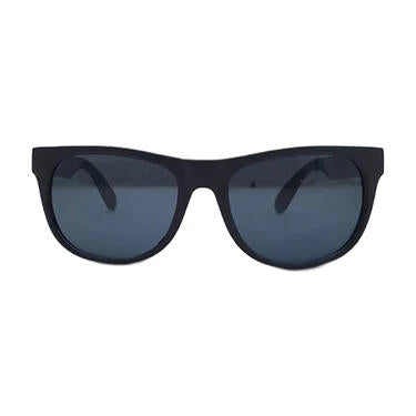 Classic black Wayfarer-style sunglasses featuring matte frames and dark tinted lenses, suitable for various sunny conditions.